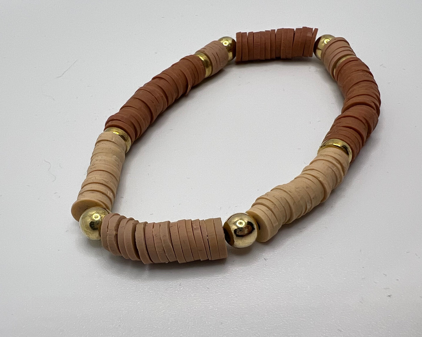 Tan and gold stretch heishi bracelet