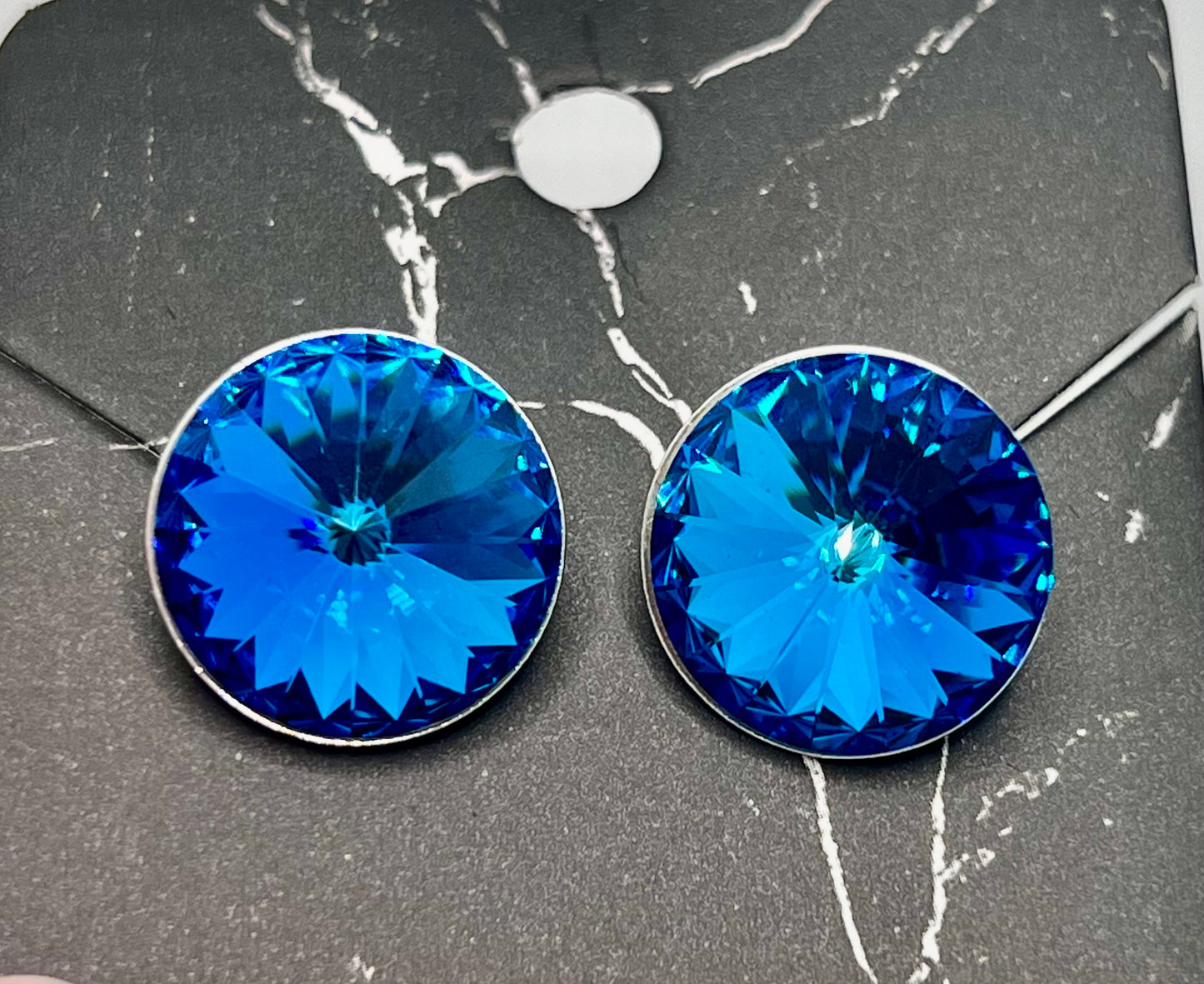 Caribbean Waters Earrings and Necklace set